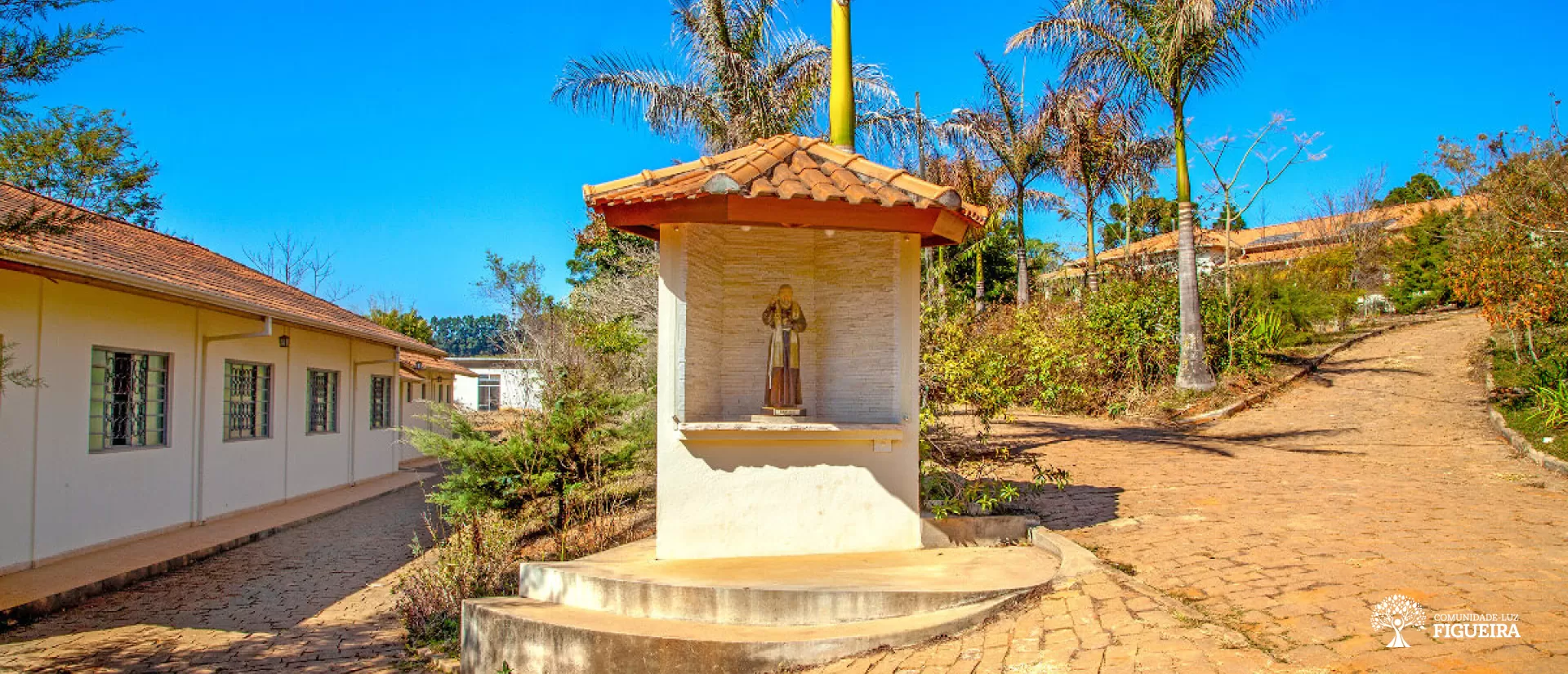 Humanitarian Service- Casa Luz de la Colina